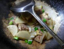 羊肉炒萝卜 教你做简单是白萝卜片炒羊肉