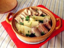 咸肉竹笋汤做法图解 腌笃鲜怎么做