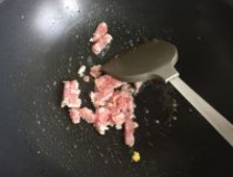 水晶包怎么做 教你做简单好吃的韭菜鸡蛋水晶包