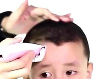 教你剪小男孩头发步骤 教你剪出清爽发型