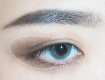 黑暗眼妆教程 快来试试