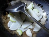 羊肉炒萝卜 教你做简单是白萝卜片炒羊肉