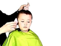 教你剪小男孩头发步骤 教你剪出清爽发型